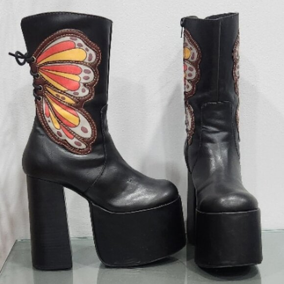 π¦π₯πUBER GORGE!ππ¦π₯70's Inspired Studio 54 Butterfly Chunky Platform Boots - Picture 2 of 13